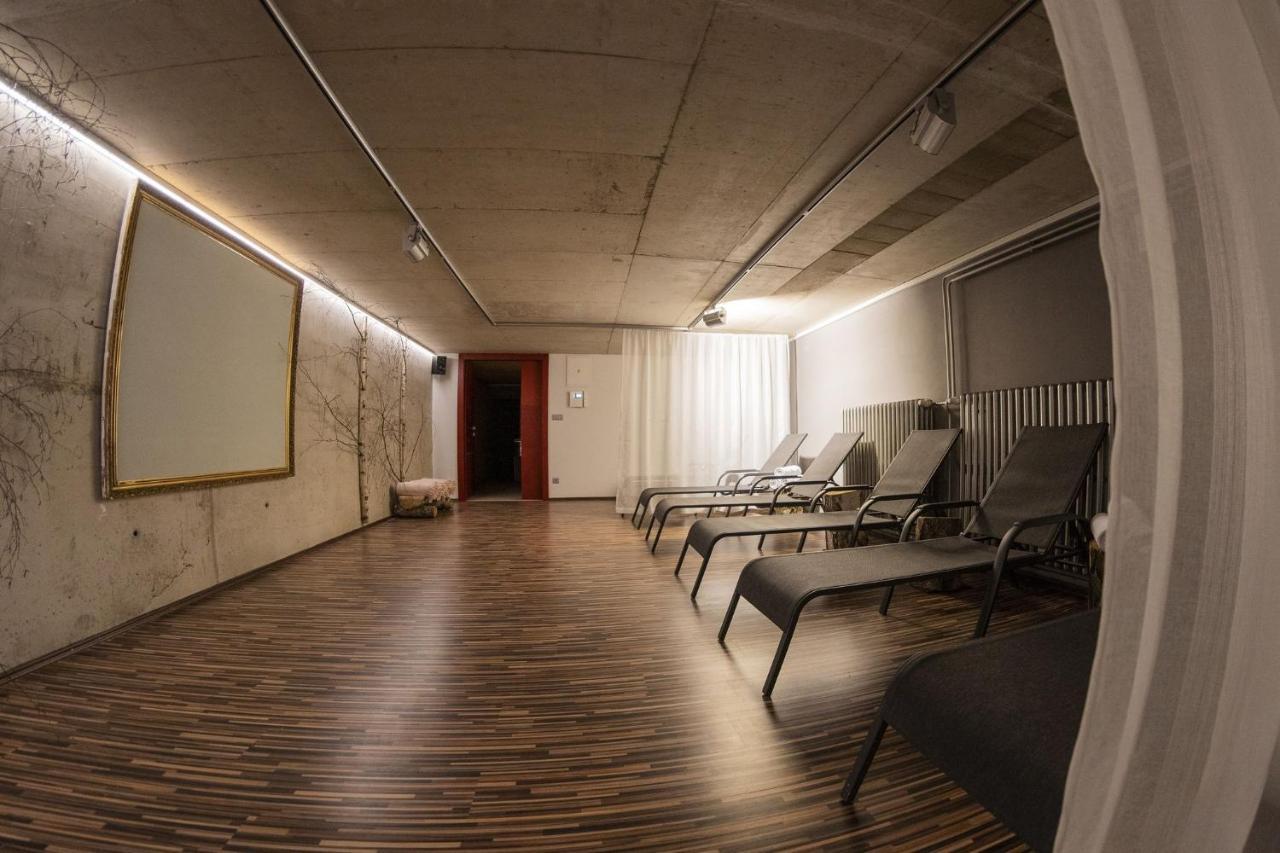 Studia a apartmány U Karla Turnov Kültér fotó
