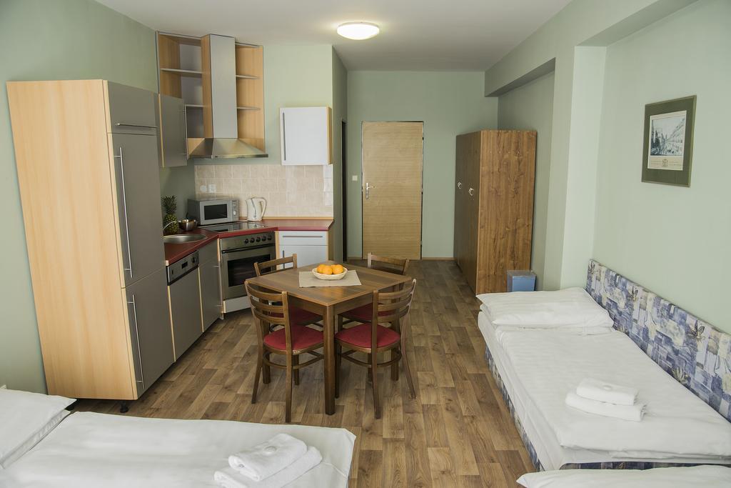 Studia a apartmány U Karla Turnov Kültér fotó